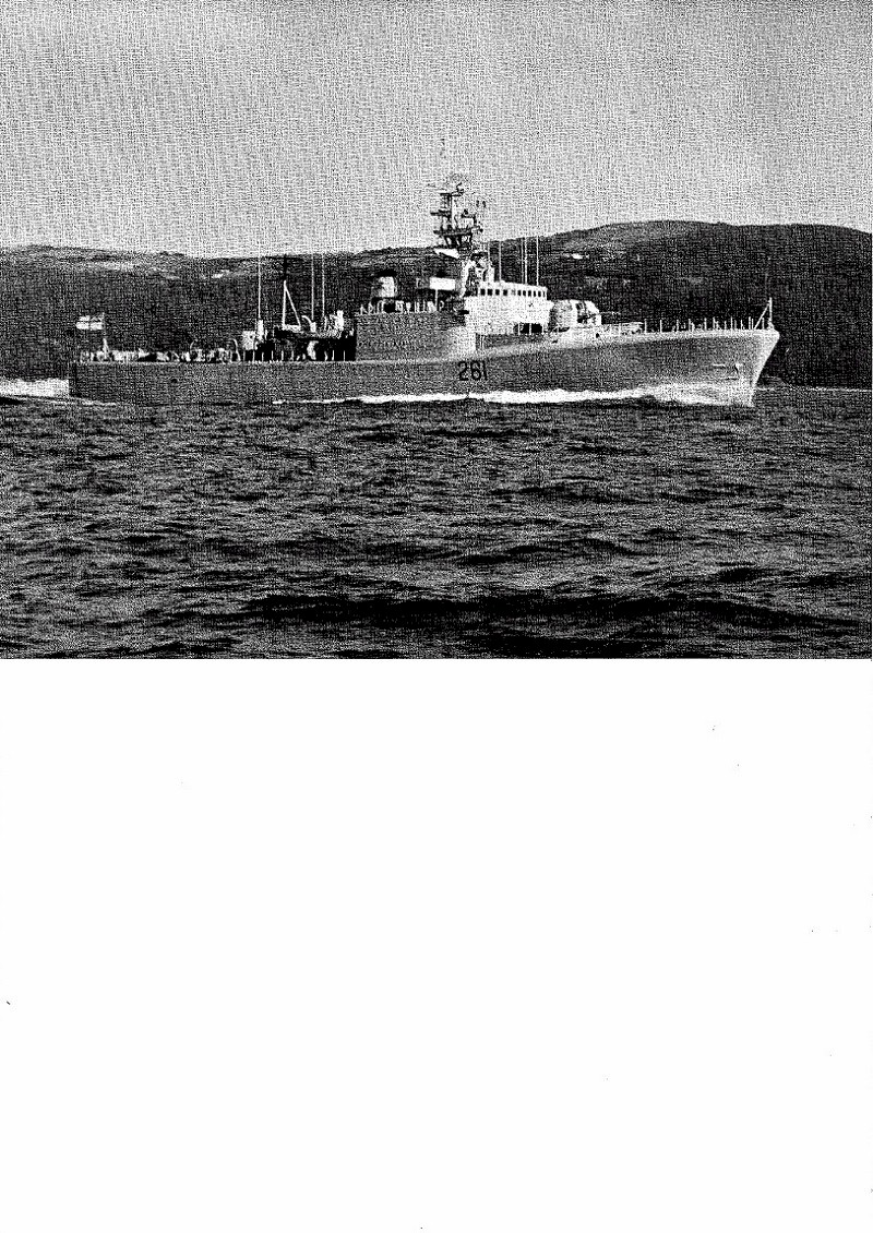 HMCS MACKENZIE 261 Commissioning Booklet - Page 2